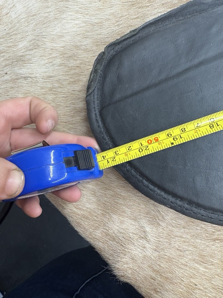 SaddleRight English Leather Pad