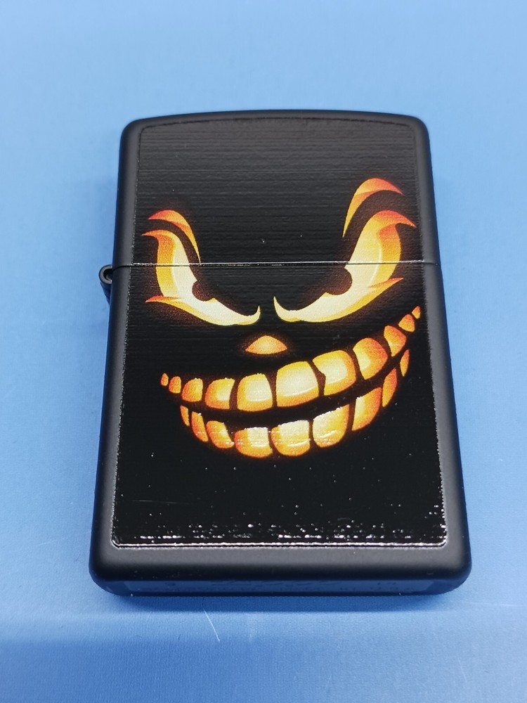 Zippo 28439 Scary Jack O Lantern Black Matte