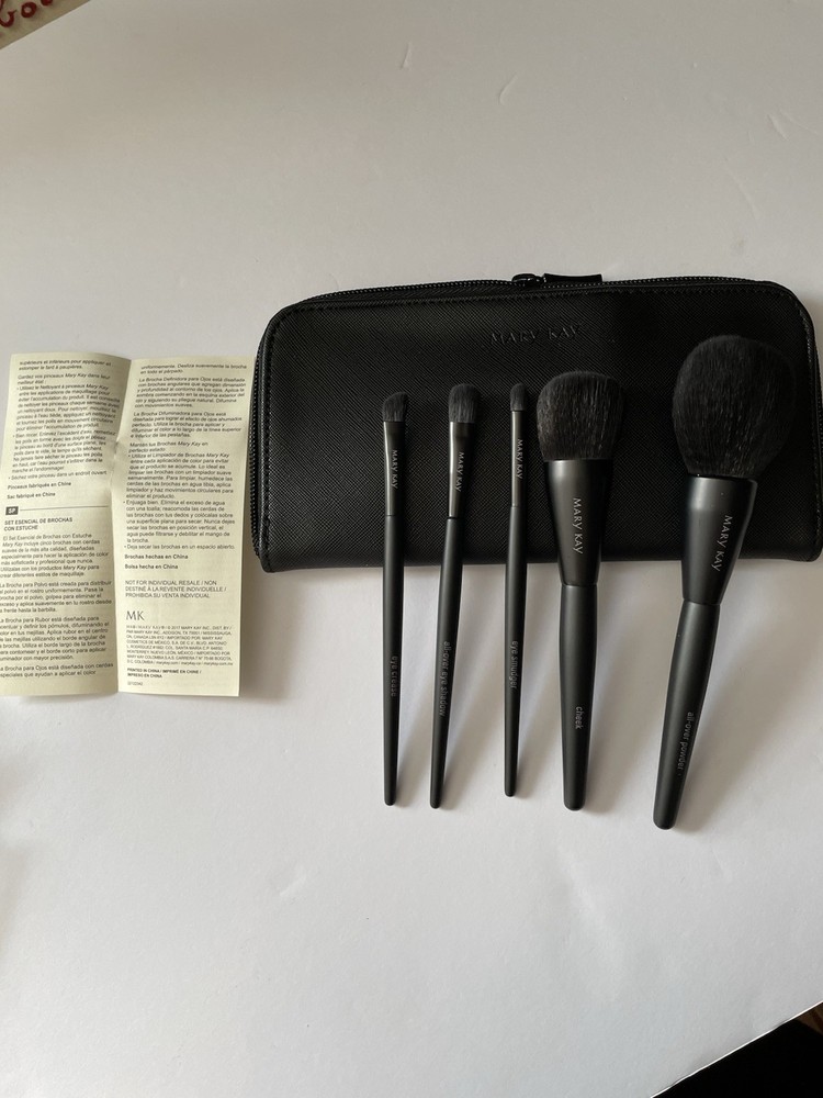 MARY KAY BRUSH COLLECTION 5 Piece Set