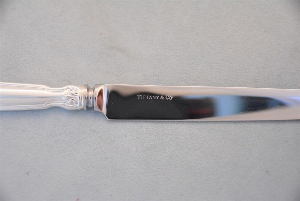 Tiffany & Co. Shell & Thread Sterling Silver 9" HH Dinner Knife No Mono