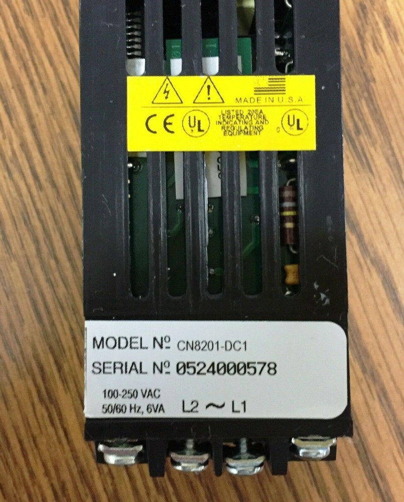 OMEGA Model: CN8201-DC1 Temperature Controller