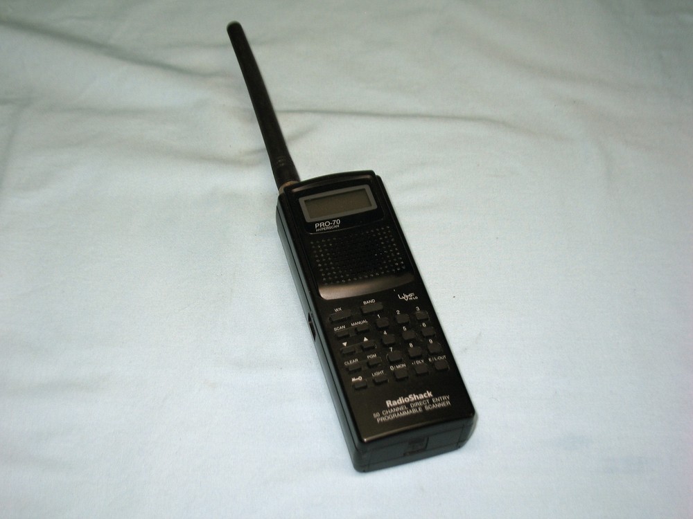 RADIO SHACK # PRO 70 HYPERSCAN ~ 50 CHANNEL DIRECT ENTRY PROGRAMMABLE SCANNER