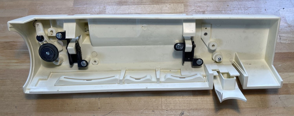 Singer Merritt 4525 Top Case Assembly. Handle Front face ...