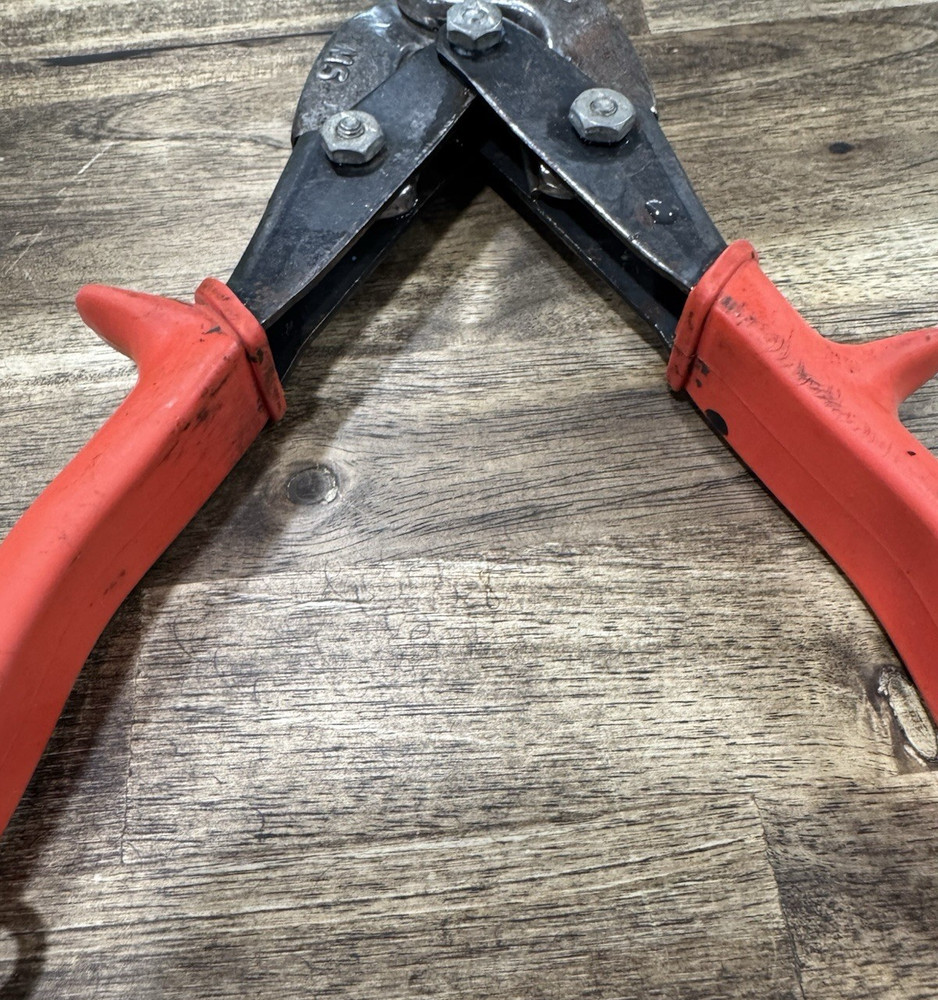 2 Wiss Tin Snips