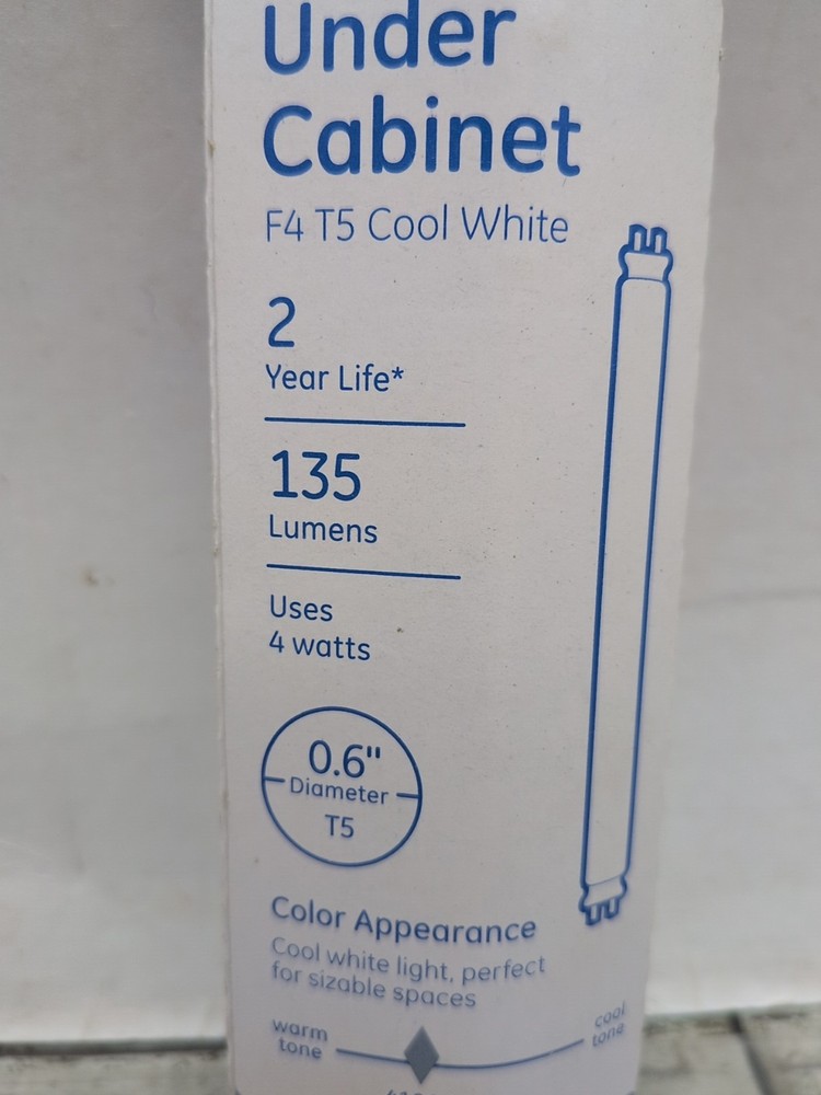 GE Lighting, 4 Watt, 6" Cool White, Fluorescent Light [92]