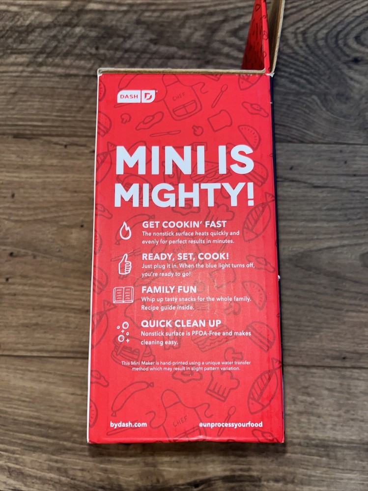 DASH Skull Shape Mini Waffle Maker Non-Stick Black NIB