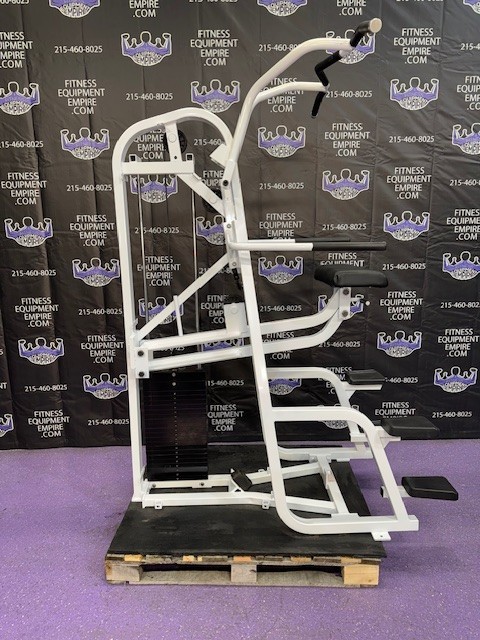 Nautilus Assisted & Body Weight Dip & Pull-up Combo Machine