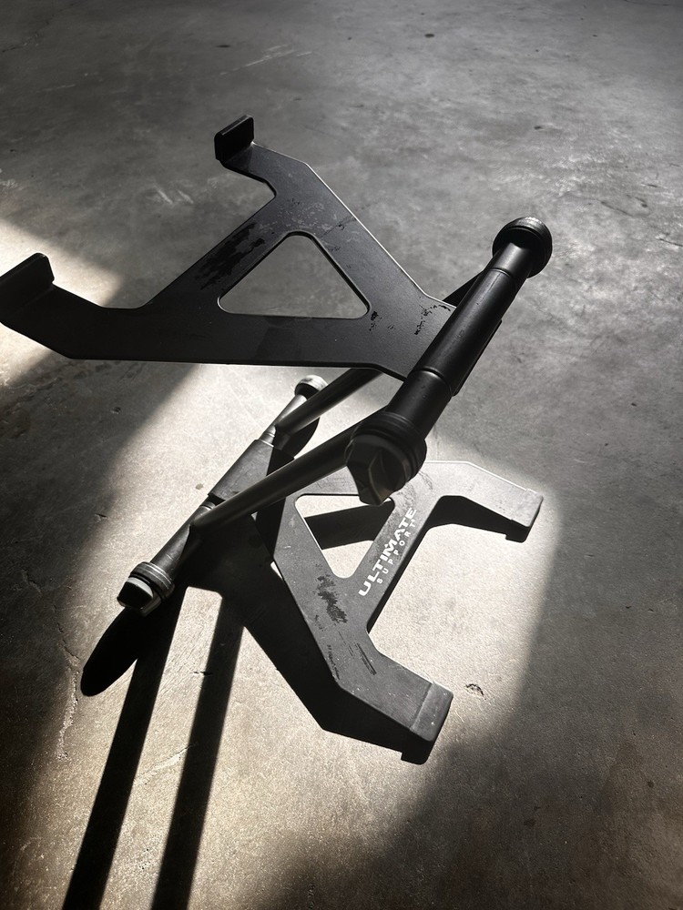 Ultimate Support HYP-1010 Hyper Series Compact Laptop Stand PROAUDIOSTAR