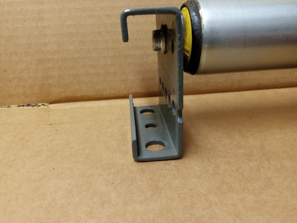 18" x 4" Long Knapp Gravity Feed Conveyor (Roller Table) Roller Assembly