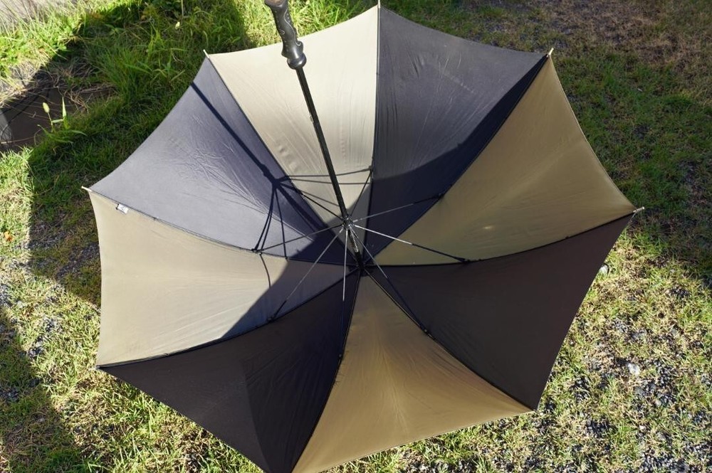 Rare NIKE GOLF umbrella