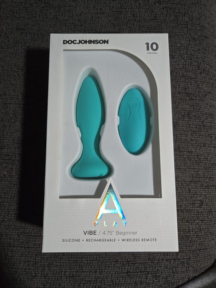 A Play Thrust Experienced Rechargeable Silicone Plug W/remote