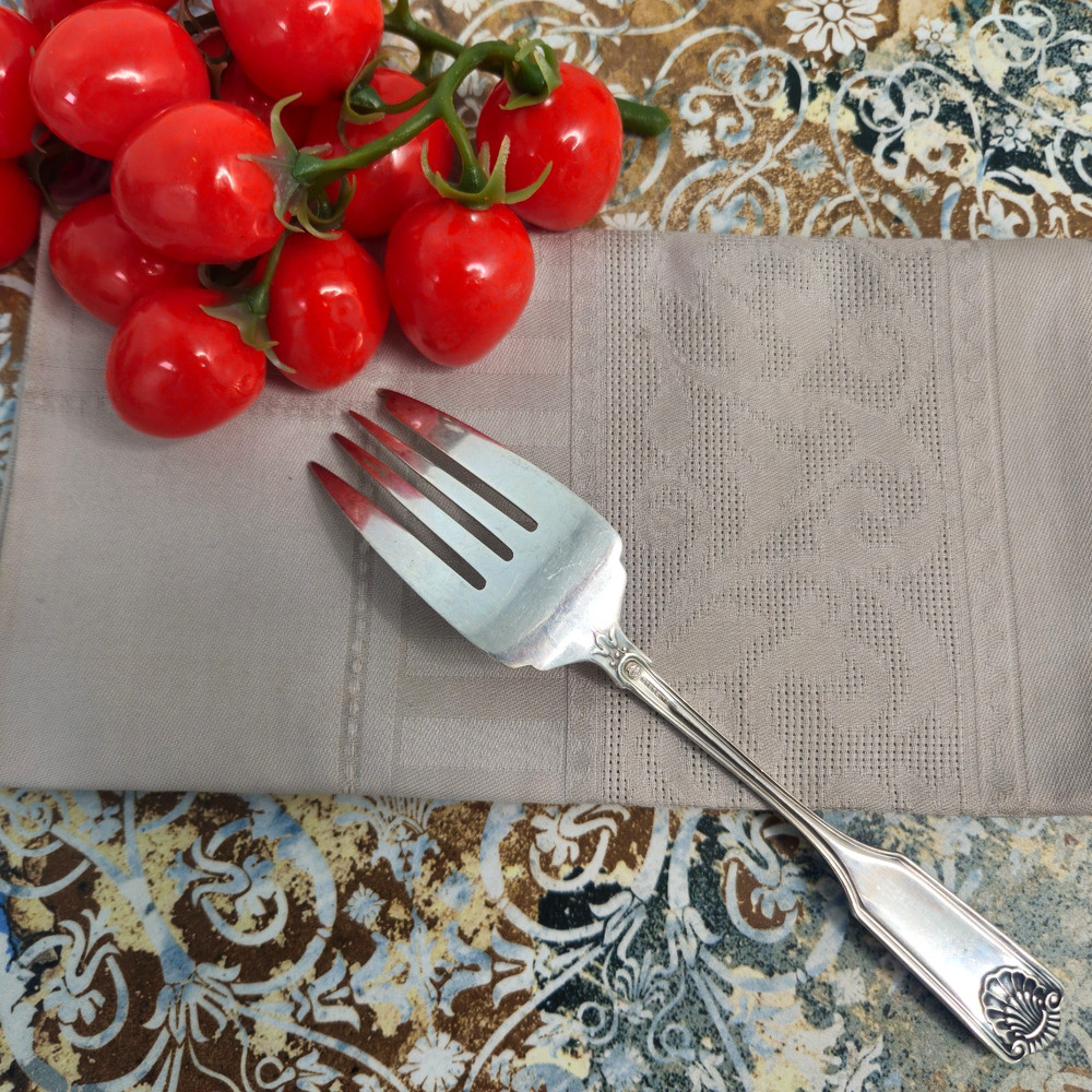 Frank Smith Fiddle Shell Auden Cold Meat Fork 7 ½" Cutlery Silverware