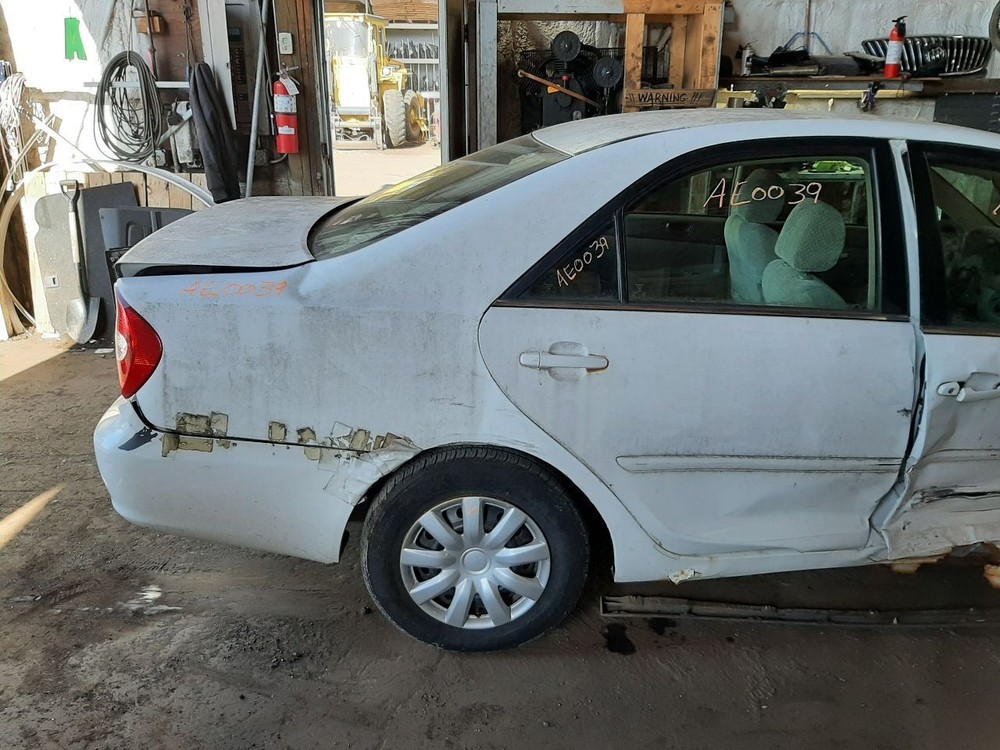 CAMRY 2003 Glove Box 1084967