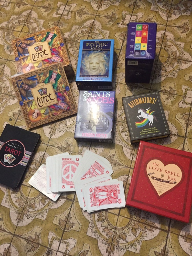 PSYCHIC READING MEDIUM VISIONS CARDS FREE GIFT