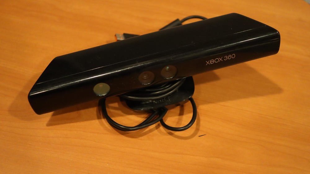 Microsoft Xbox 360 Kinect Sensor 1414 - Genuine OEM Motion Camera Bar