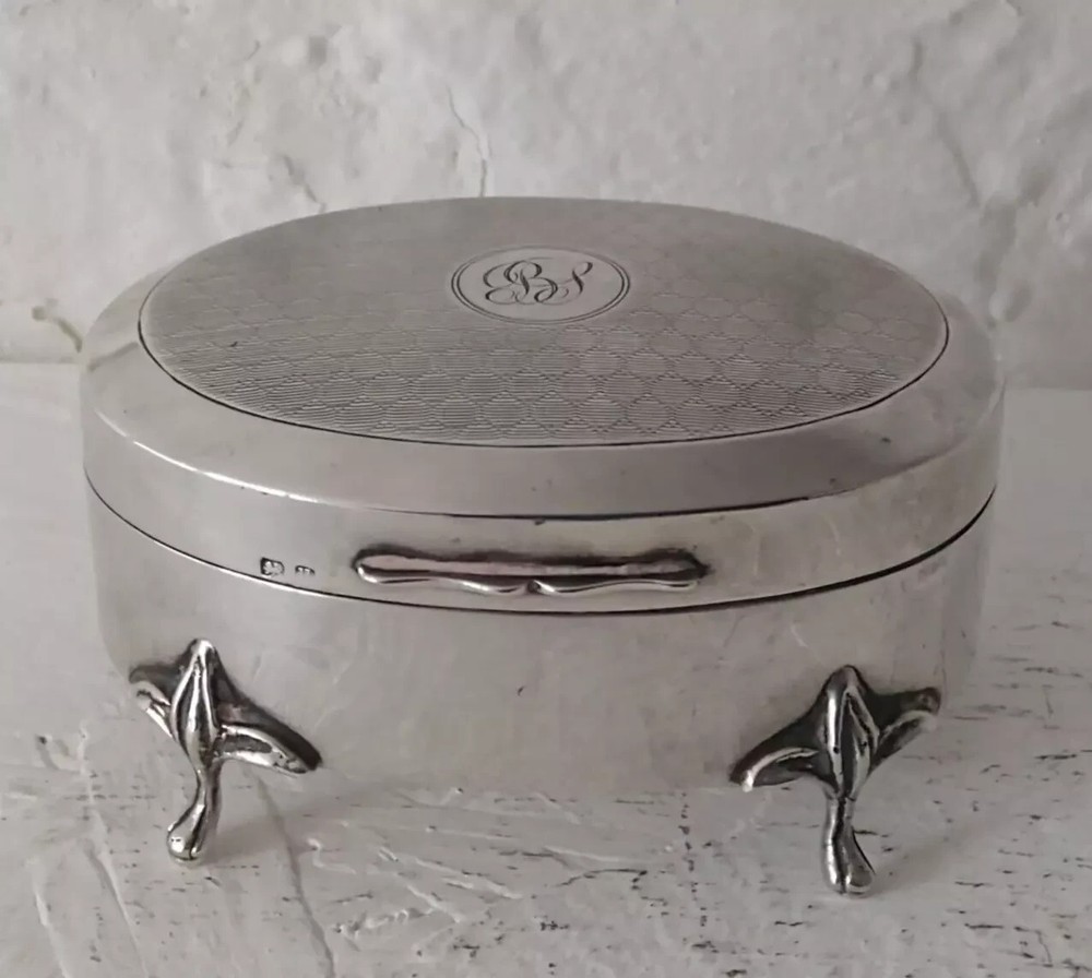 Antique Solid Silver Trinket Box - Birm. 1919.