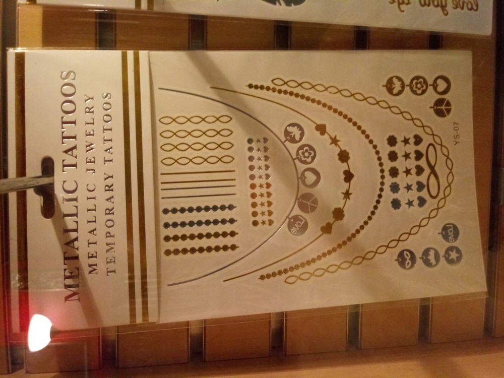 Metallic temporary Tattoos *32 Sheets*