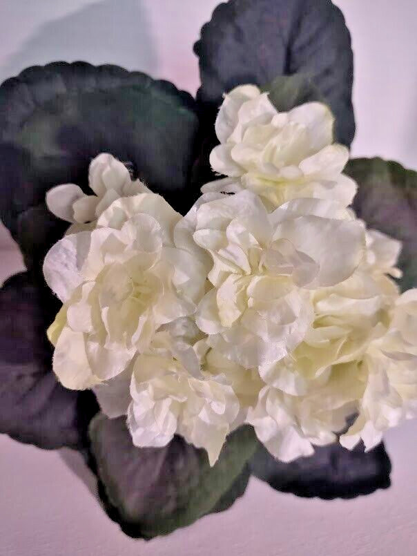9" Artificial African violet (White) without pot