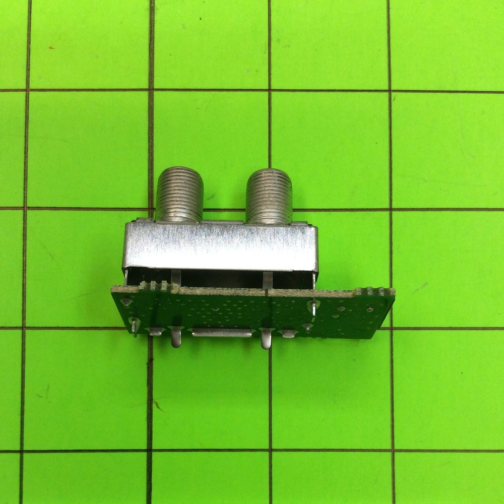 Directv D12-100 Cable Box 2 RF Jacks Input/Output Port Jack IO Board