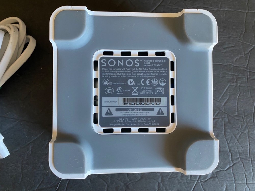 Sonos Connect Digital Media Streamer With Cables