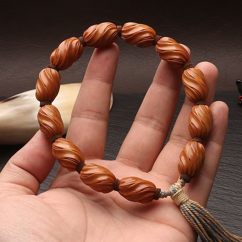 Olive Kernel Carved Bracelet Twist Pattern Handheld Wristband Gift