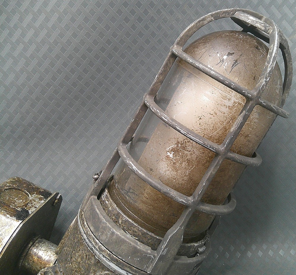 OFFICIAL MARVEL STUDIOS PROP Vintage Industrial Explosion Proof Light Lamp COA