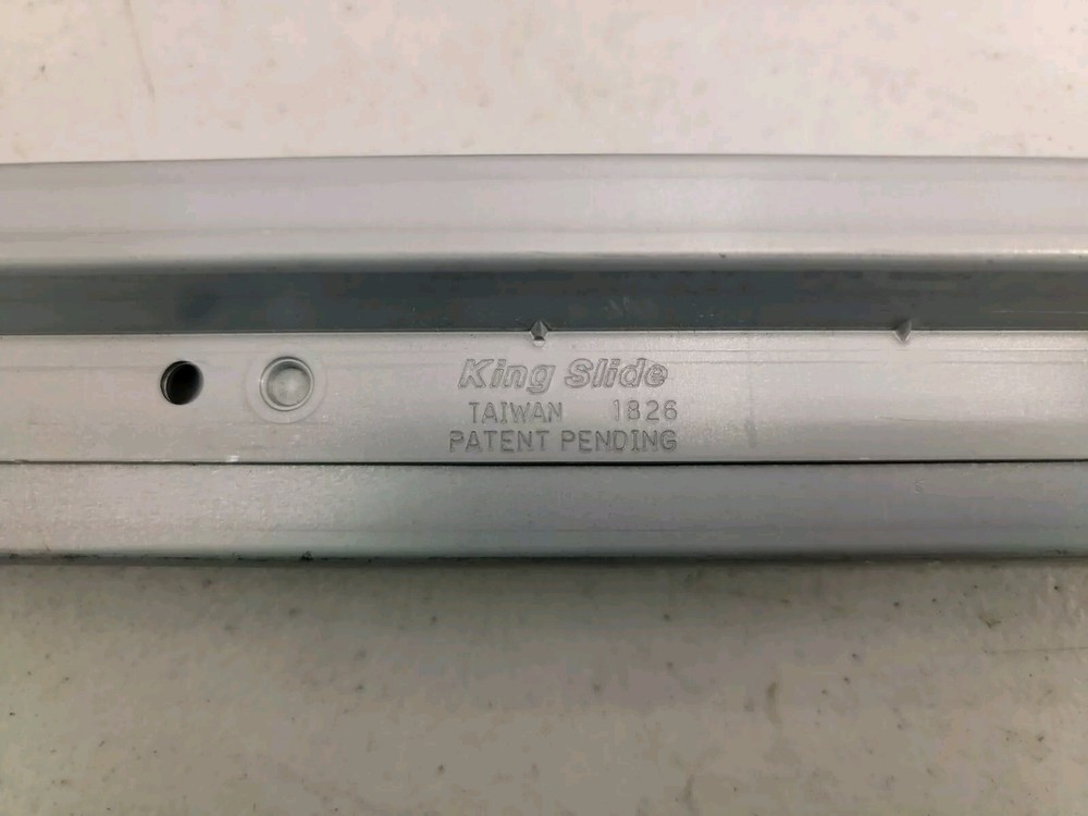 King Slide Rack Mount Slider #800-102494-02