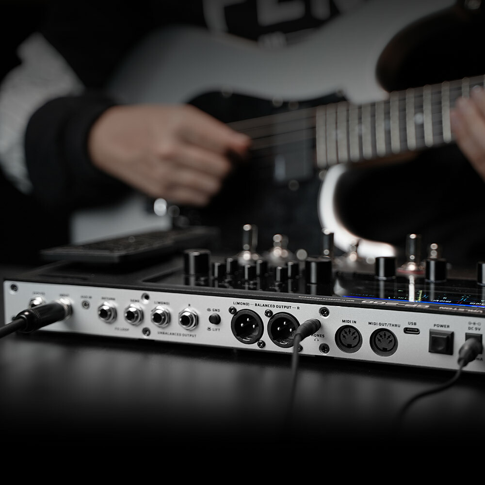 Valeton GP-200 Multi Effects Processor + Portable Guitar handbag