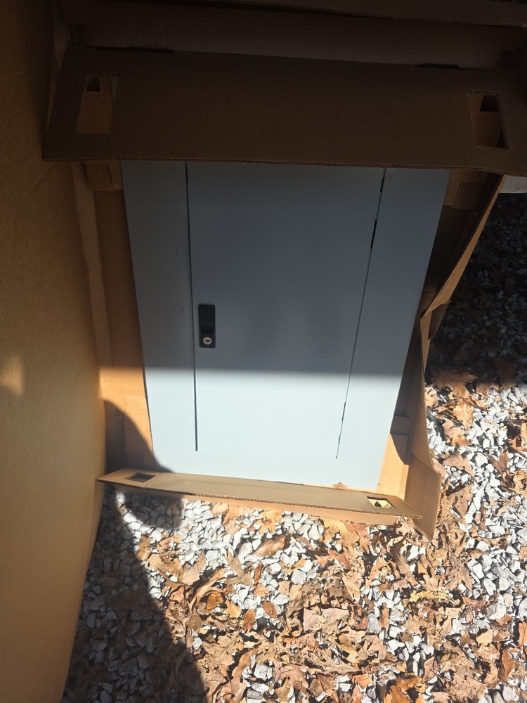 NEW - GE AF31S A-Series Panelboard Cover, Front Surface, With Key