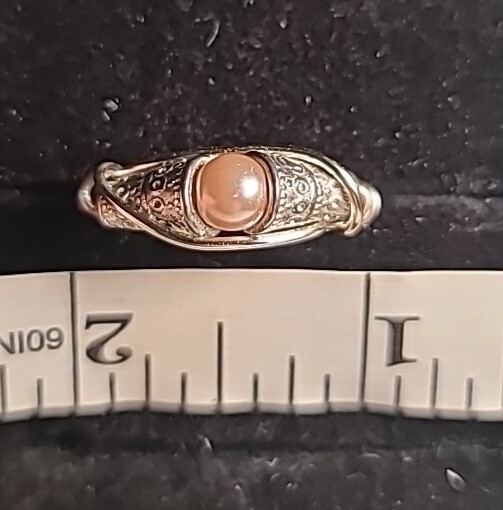 NEW Handmade Wire Wrapped Ring Silvertone Statement Pink Beaded Size 8