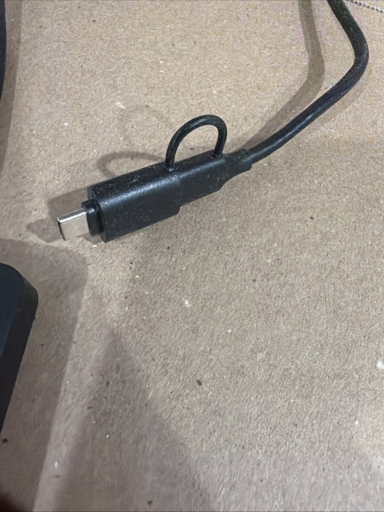 Card Reader USB 3.0/USB C Model No. B6316 Color Black