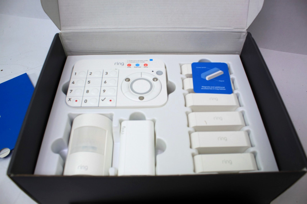 Ring Alarm Wireless Security Kit Home System - 10 Piece - Mint
