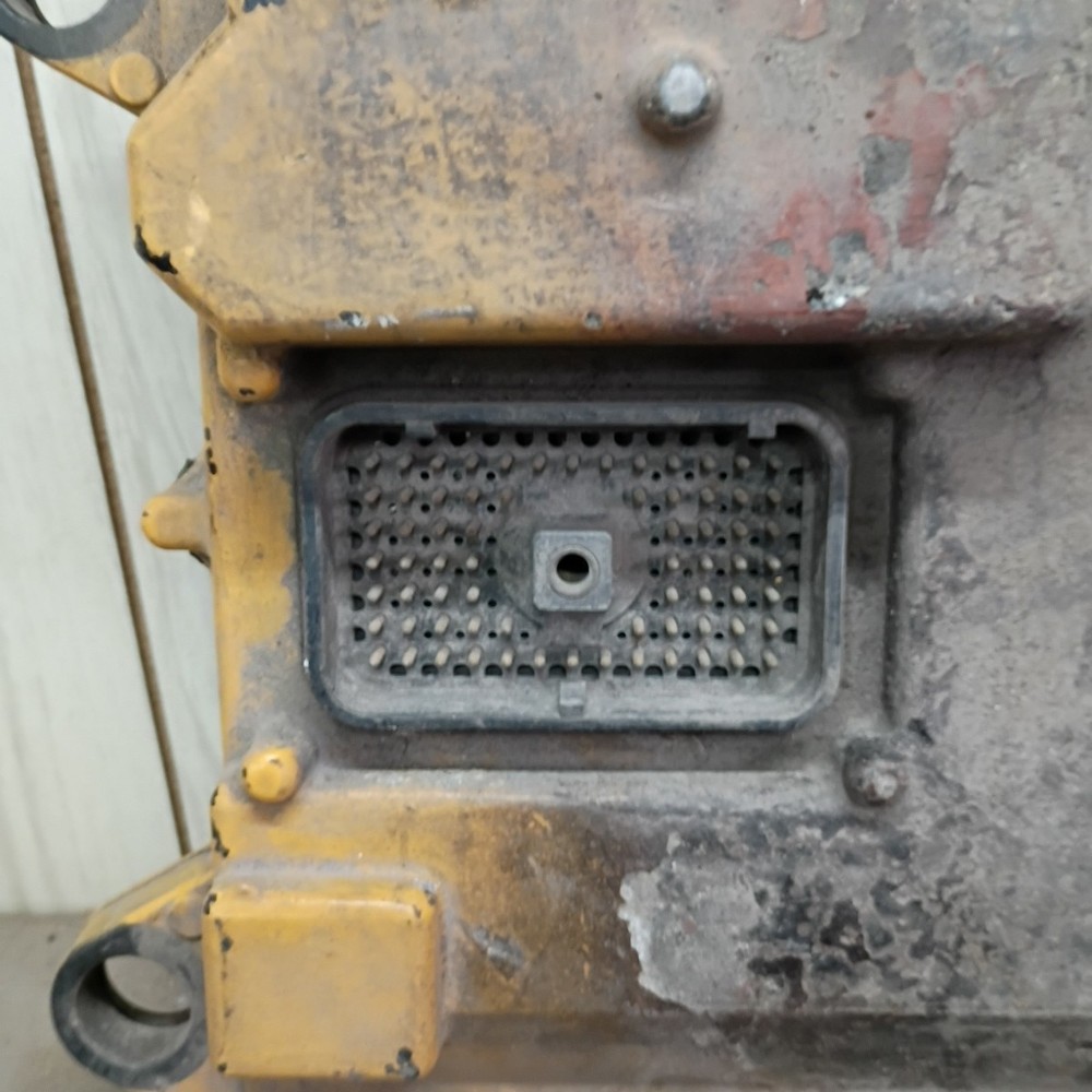 CAT ENGINE CONTROL MODULE (ECM) Unknown Numbers Untested