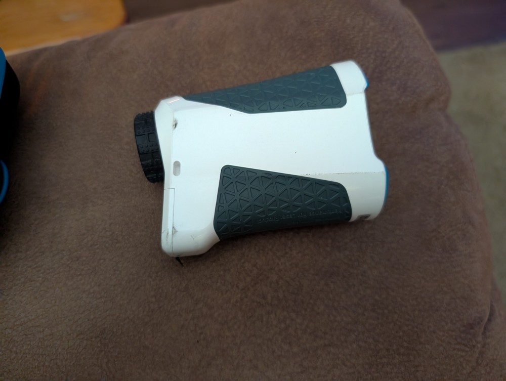 Clio Laser Golf Range Finder 1200 Yards 6X Magnification Slope Mode