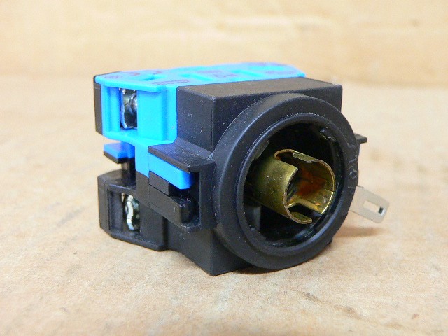 Idec Hw-Cl11 Push Button Contact Block