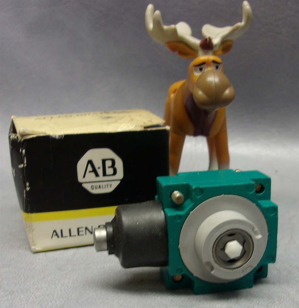 802M-CX Allen Bradley Switch Operator Head Series B