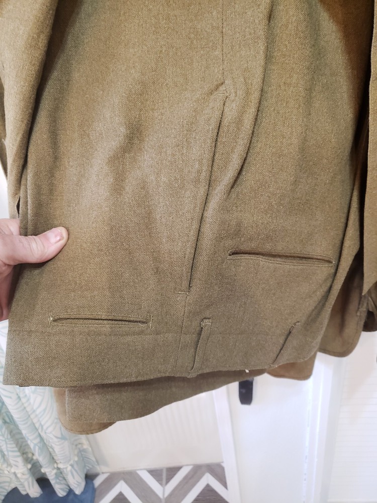 WWII ARMY OUTFIT