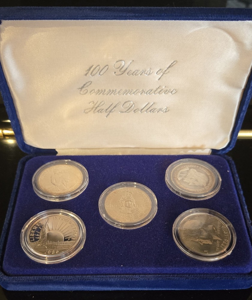 100 Years of Commemorative Half Dollar Coin US Mint, Case