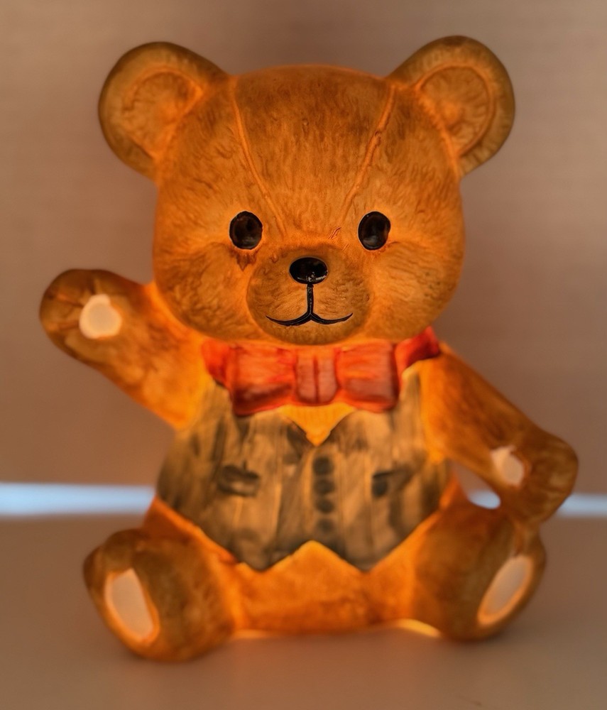Ceramic teddy bear night light figurine by Interpur