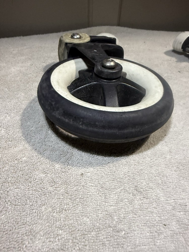 Bugaboo Bee Stroller Wheel. Bee 5, 3, 2 (bee Plus) Replacement Part Wheels