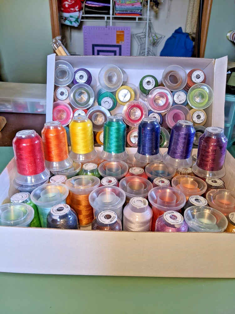 New brothread 80 Spools Polyester Embroidery Machine Thread Kit 500M (550Y)