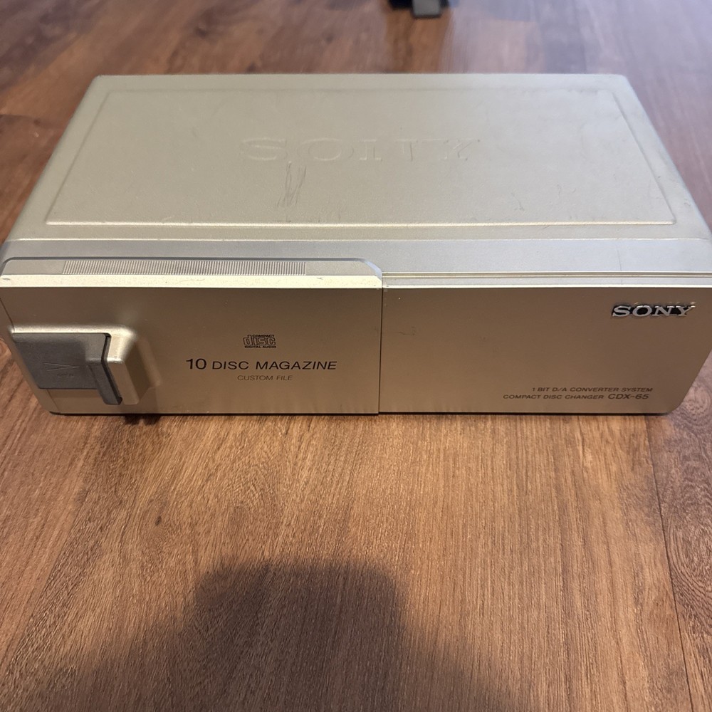 VINTAGE SONY CDX-65  10 DISC CAR AUDIO CD CHANGER UNTESTED