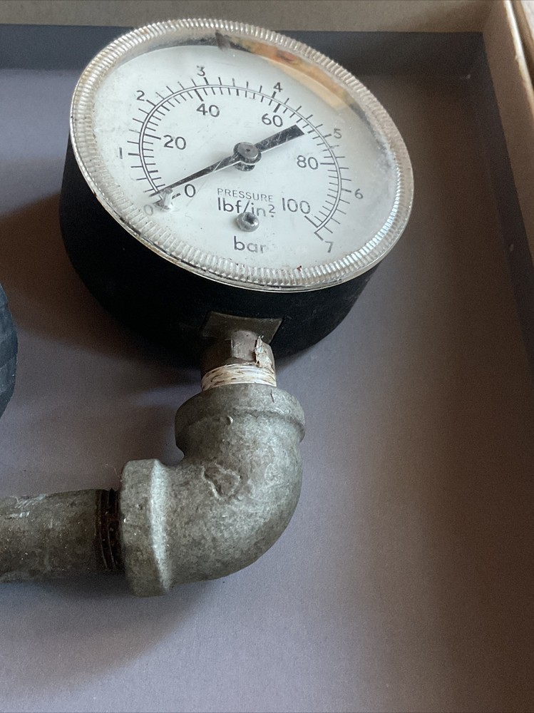 3 Vintage Pressure Gauge,