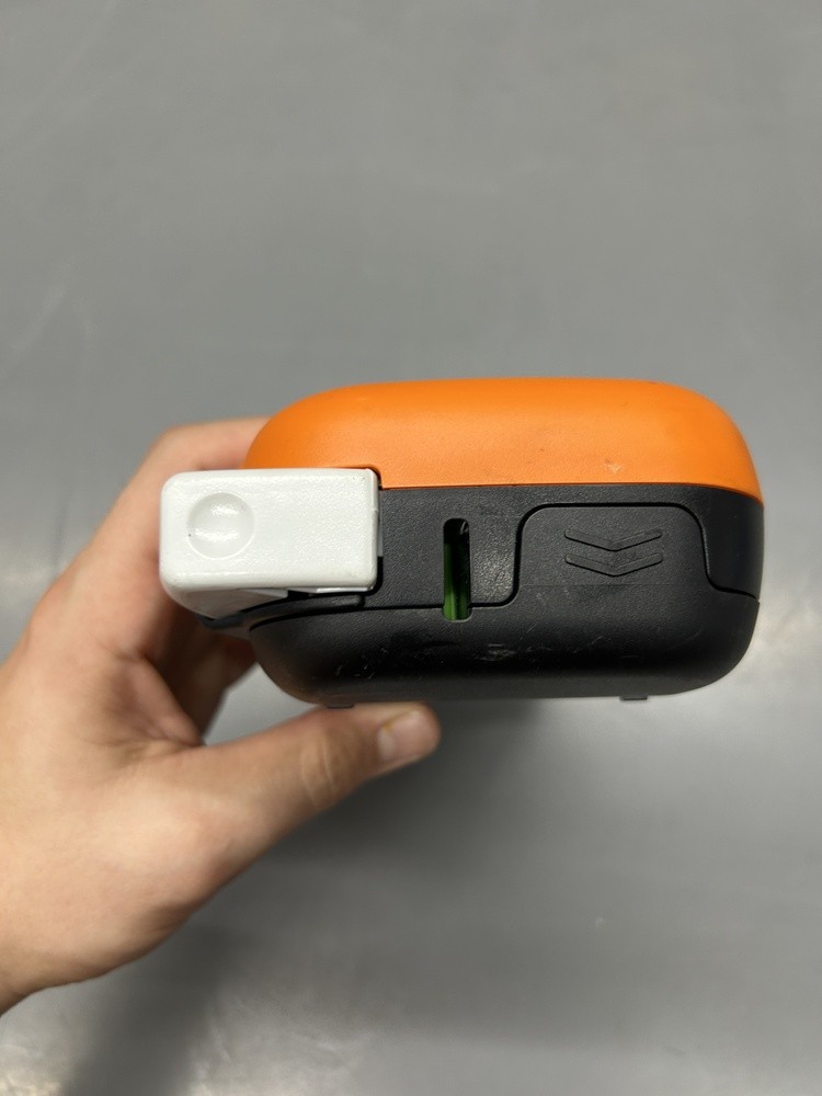 Brother PT-E105 P-Touch Edge Handheld Label Maker