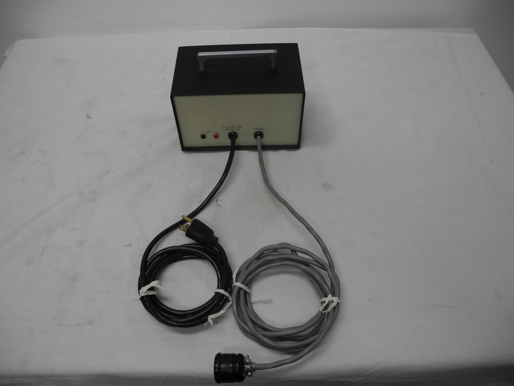 WELCH VACUUM CONTROLLER USING 1515A GAUGE TUBE