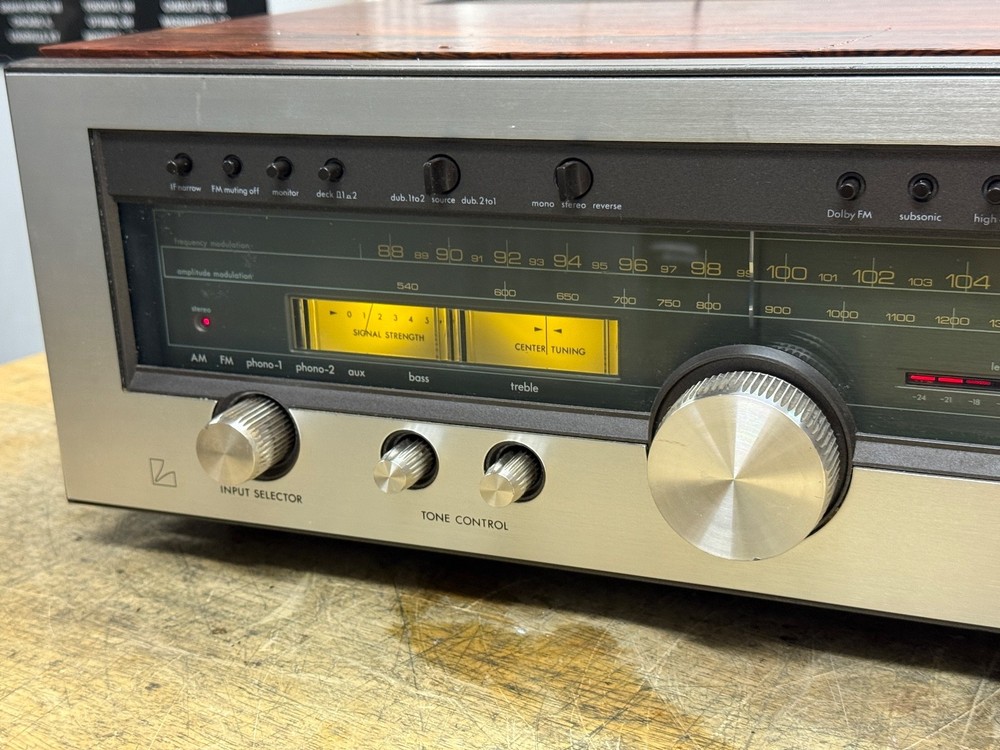 LUXMAN R-1070 STEREO RECEIVER