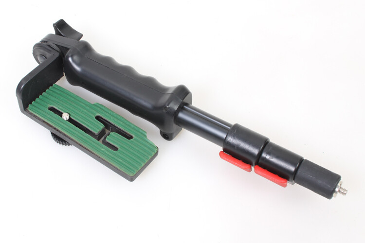 CAMERA BRACKET W EXTENSION FOR FLASH