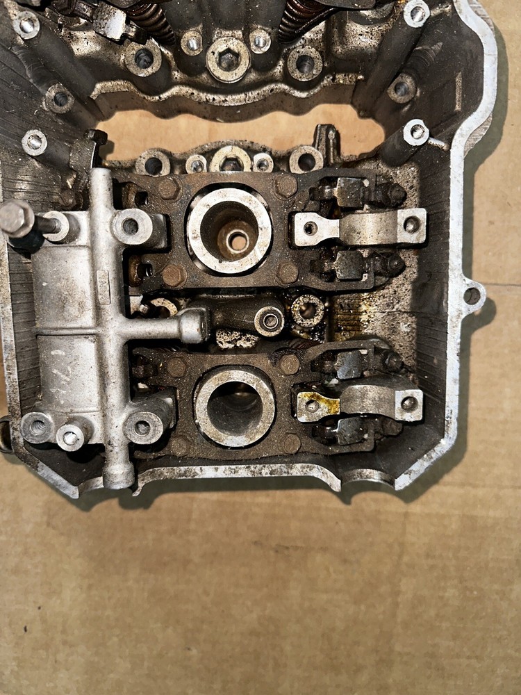 88 honda cbr 600 cylinder head