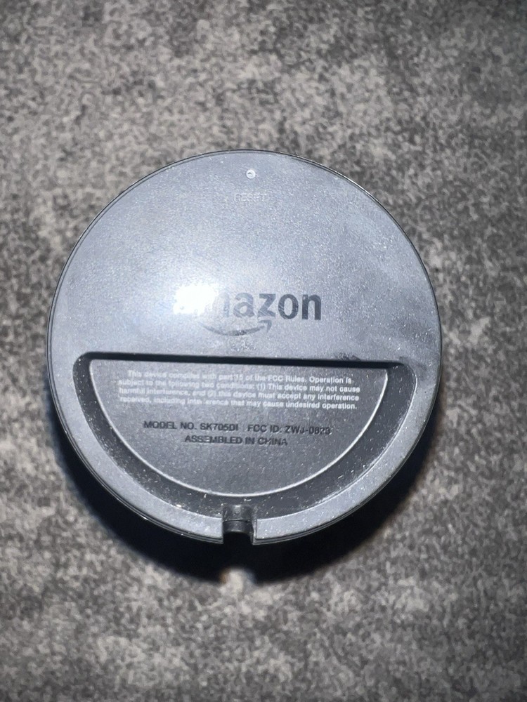 Amazon Echo (1st Generation) Smart Speaker with Alexa – Includes Power Adapter