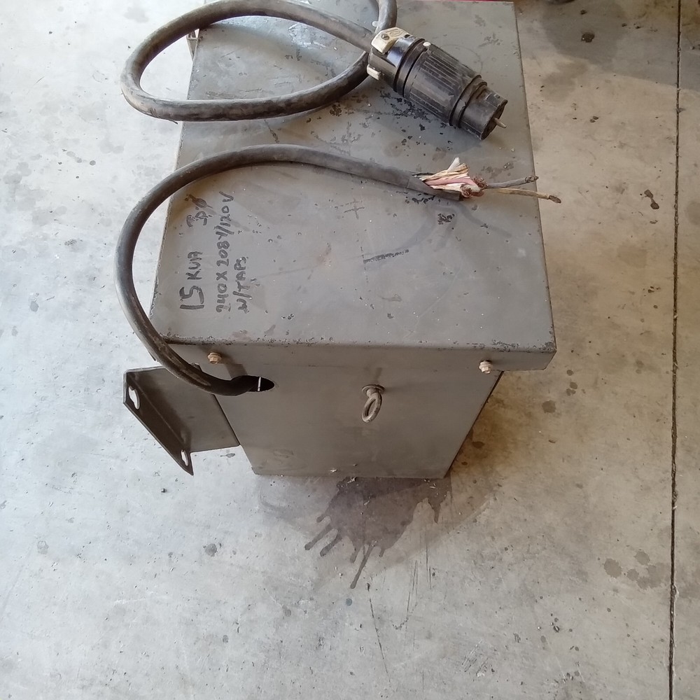 transformer wall mount 240-208y.